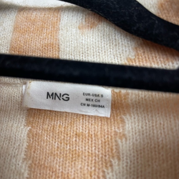 Mango Animal Print Soft stretchy button Cardigan Size US S - Picture 7 of 7